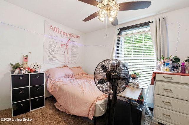 12610 Hiawatha Ave, Louisville, KY 40223