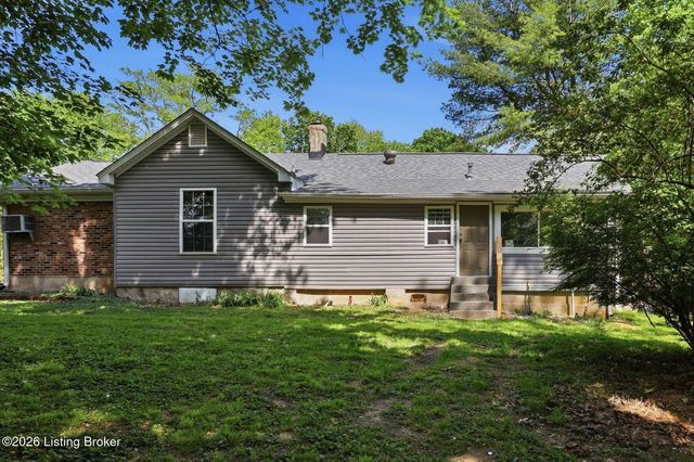 12610 Hiawatha Ave, Louisville, KY 40223