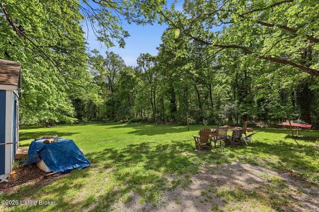 12610 Hiawatha Ave, Louisville, KY 40223