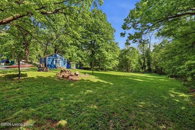 12610 Hiawatha Ave, Louisville, KY 40223