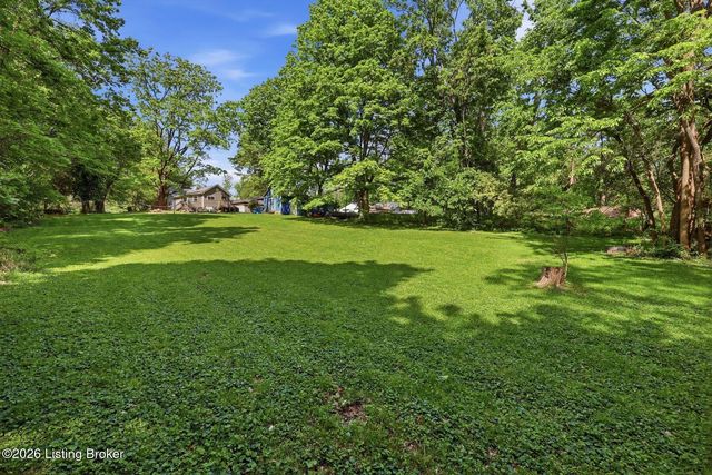 12610 Hiawatha Ave, Louisville, KY 40223