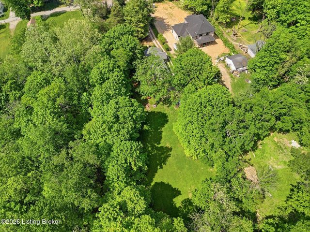 12610 Hiawatha Ave, Louisville, KY 40223