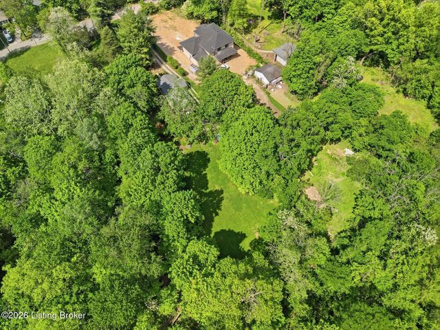 12610 Hiawatha Ave, Louisville, KY 40223