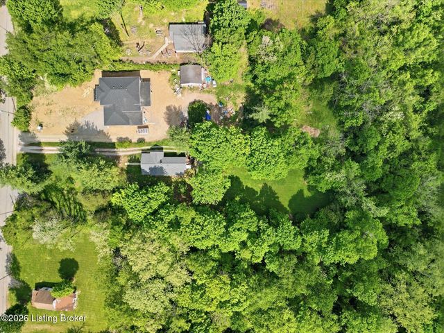 12610 Hiawatha Ave, Louisville, KY 40223