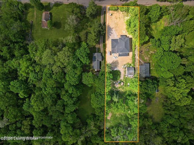 12610 Hiawatha Ave, Louisville, KY 40223