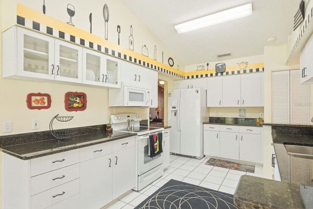 6019 COUNTRY RIDGE LANE, New Port Richey, FL 34655