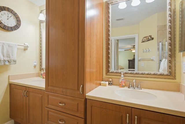 6019 COUNTRY RIDGE LANE, New Port Richey, FL 34655