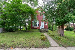 2520 Gideon Avenue, Zion, IL 60099