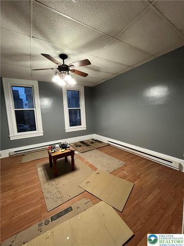 932 Washington Street, Easton, PA 18042