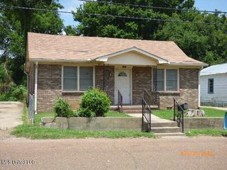 587 W Stiers Lane, Natchez, MS 39120