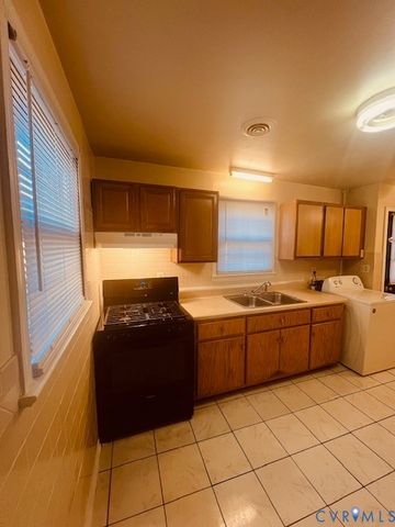 505 S Jefferson St, Petersburg, VA 23803