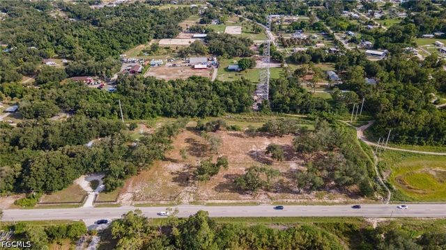 6080 Mellow DR, North Fort Myers, FL 33917