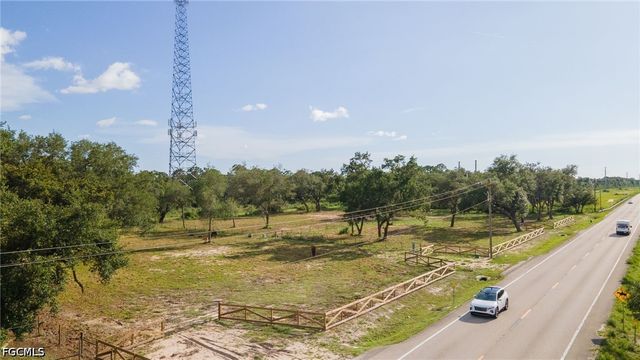 6080 Mellow DR, North Fort Myers, FL 33917
