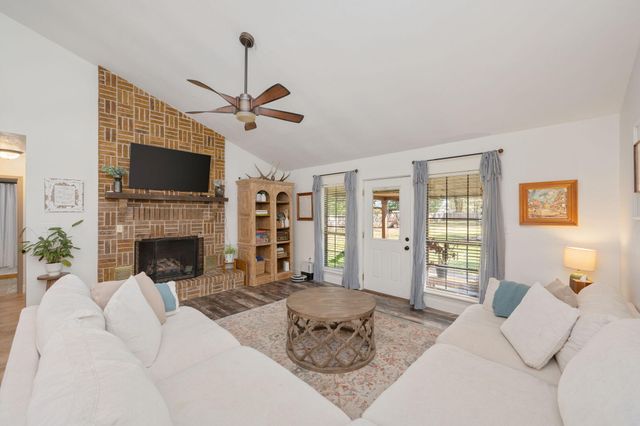 6039 Blueberry Lane, Crestview, FL 32536