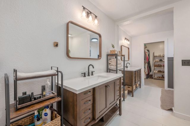 6039 Blueberry Lane, Crestview, FL 32536