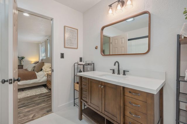 6039 Blueberry Lane, Crestview, FL 32536