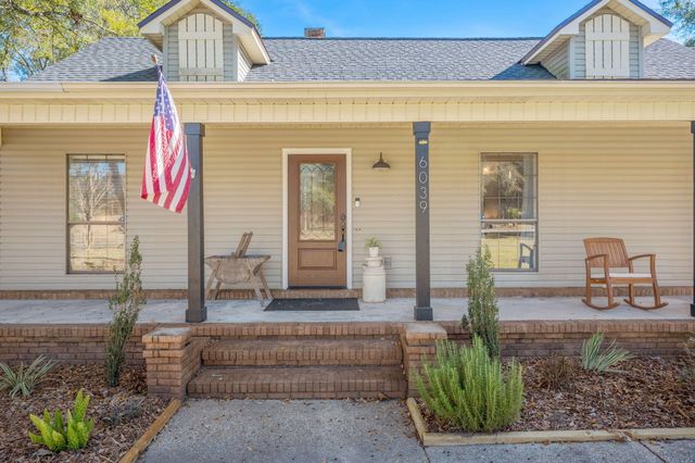 6039 Blueberry Lane, Crestview, FL 32536