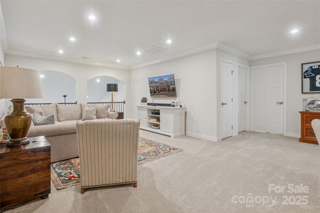 5812 Barrowlands Court, Charlotte, NC 28210