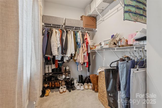 5812 Barrowlands Court, Charlotte, NC 28210