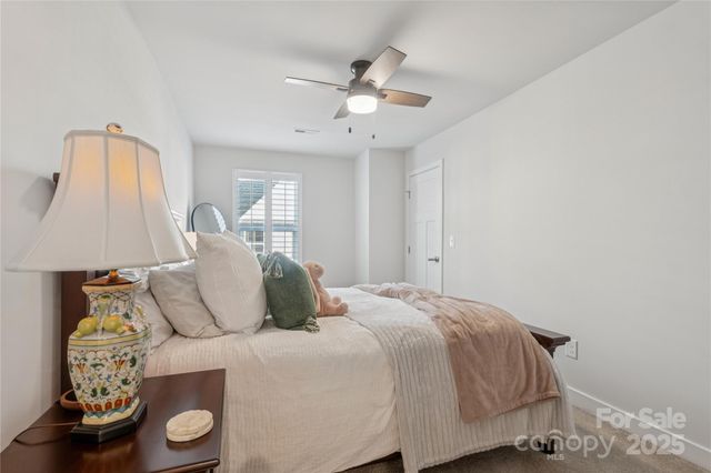 5812 Barrowlands Court, Charlotte, NC 28210