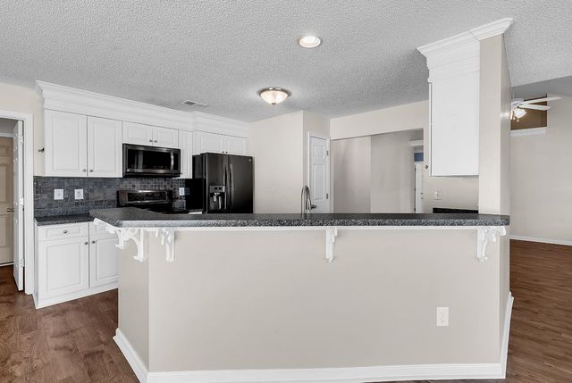 140 Southborough Ln., Myrtle Beach, SC 29588