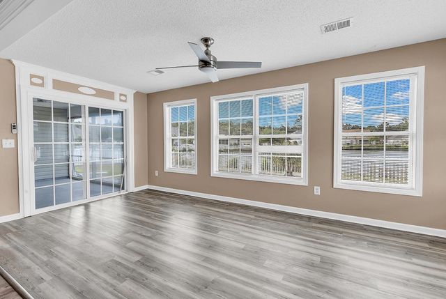 140 Southborough Ln., Myrtle Beach, SC 29588