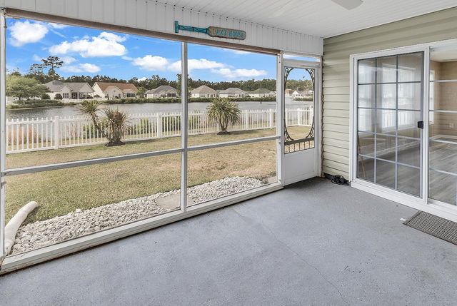 140 Southborough Ln., Myrtle Beach, SC 29588