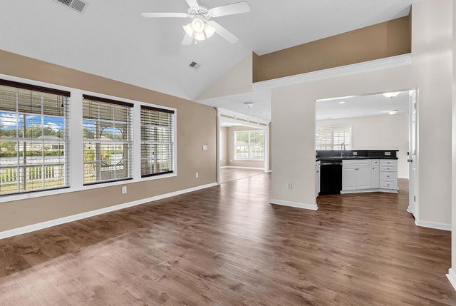 140 Southborough Ln., Myrtle Beach, SC 29588