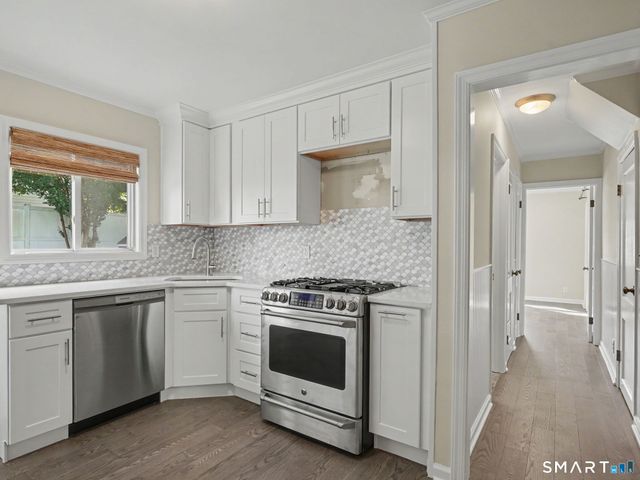 40 Tupper Drive, Stamford, CT 06902