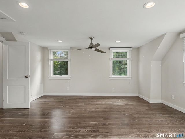 40 Tupper Drive, Stamford, CT 06902