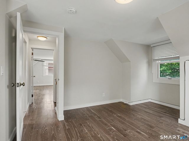 40 Tupper Drive, Stamford, CT 06902
