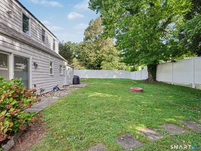 40 Tupper Drive, Stamford, CT 06902