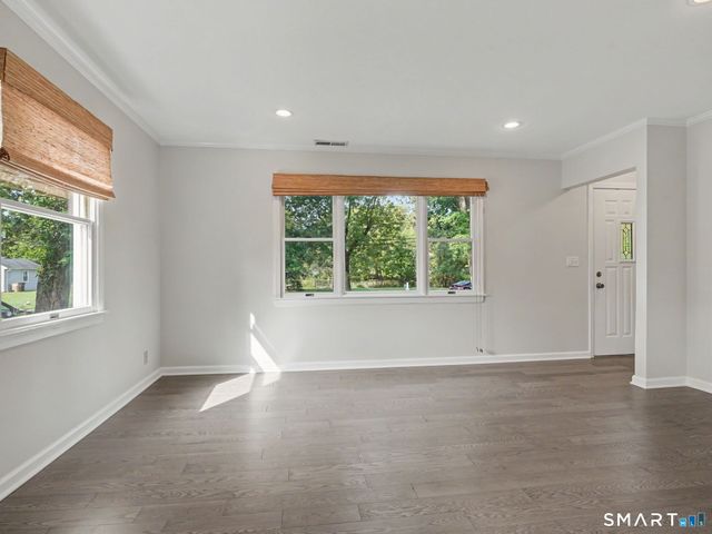 40 Tupper Drive, Stamford, CT 06902