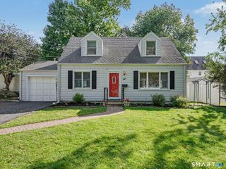 40 Tupper Drive, Stamford, CT 06902