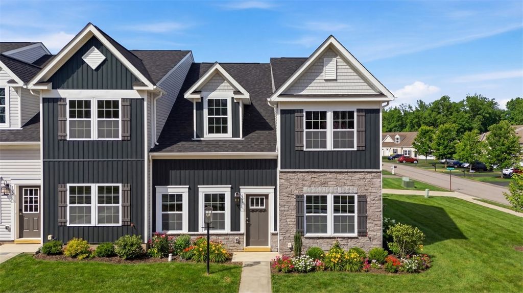 101 Blue Bird Ln, Buffalo Twp, PA 16055