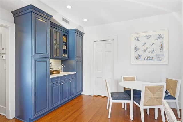 20 Forest Lane, Scarsdale, NY 10583