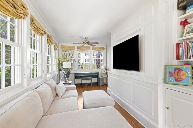 20 Forest Lane, Scarsdale, NY 10583