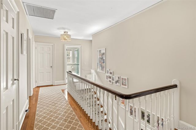 20 Forest Lane, Scarsdale, NY 10583