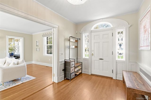 20 Forest Lane, Scarsdale, NY 10583