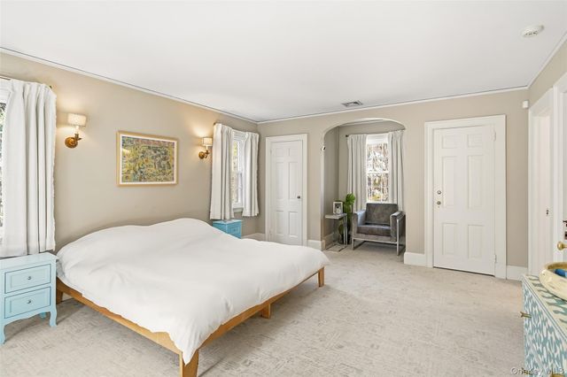 20 Forest Lane, Scarsdale, NY 10583