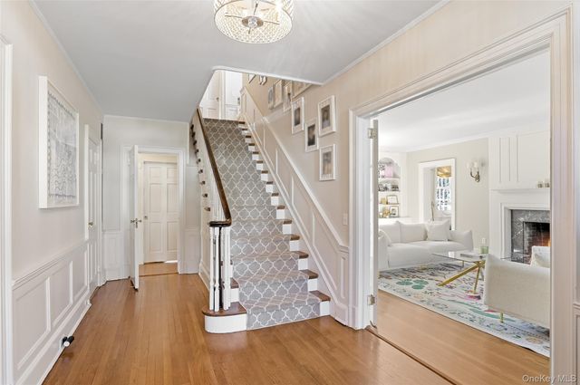 20 Forest Lane, Scarsdale, NY 10583