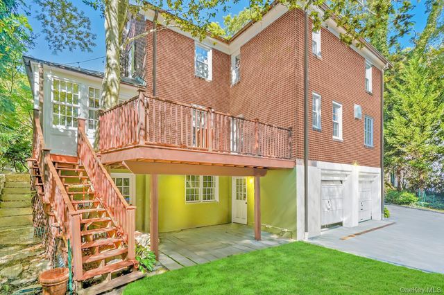 20 Forest Lane, Scarsdale, NY 10583