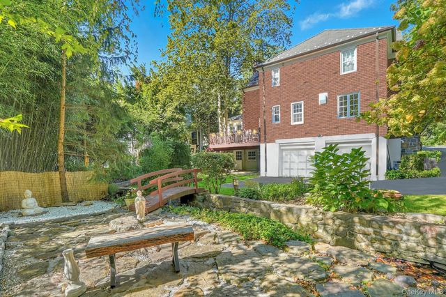 20 Forest Lane, Scarsdale, NY 10583