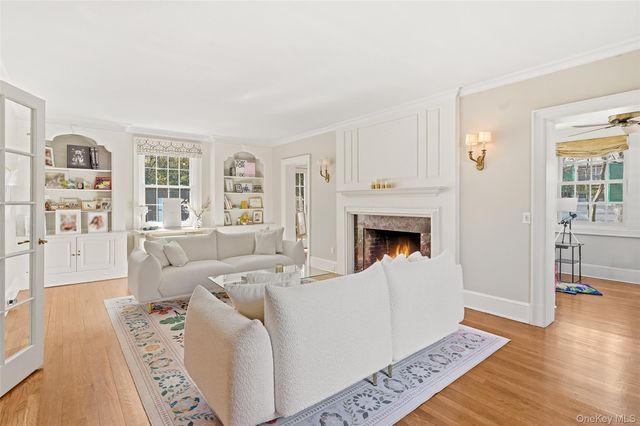 20 Forest Lane, Scarsdale, NY 10583