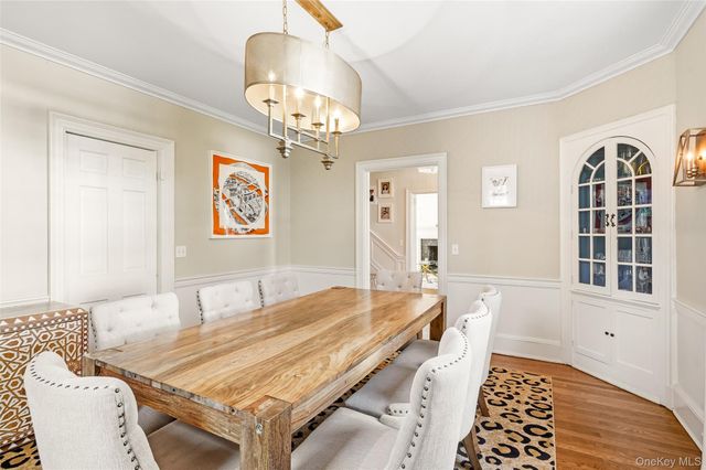 20 Forest Lane, Scarsdale, NY 10583