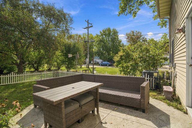 816 Saint Croix Street, Prescott, WI 54021
