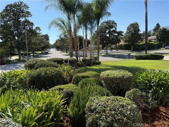 1868 N Laurel, Upland, CA 91784