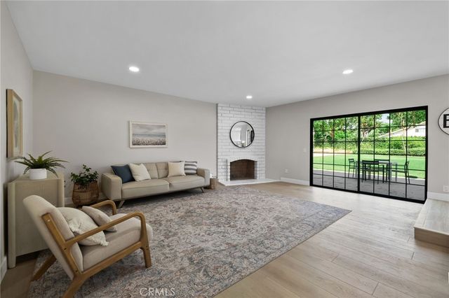 1868 N Laurel, Upland, CA 91784