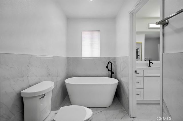 1868 N Laurel, Upland, CA 91784