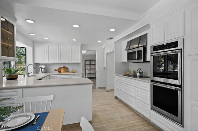 1868 N Laurel, Upland, CA 91784